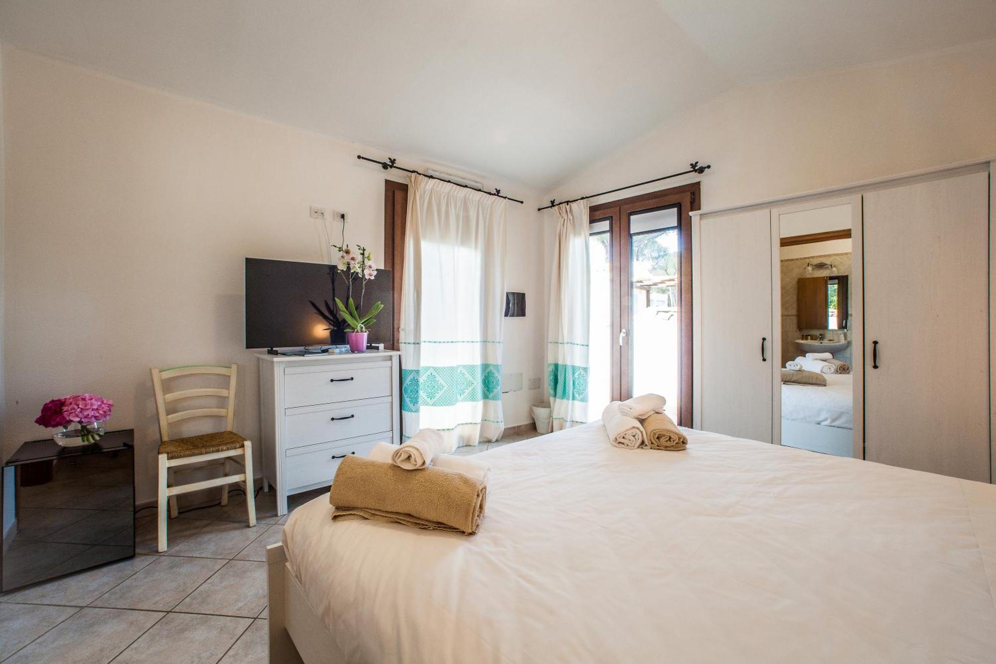 Hotel New Barcavela Санта-Маргерита-ди-Пула Экстерьер фото